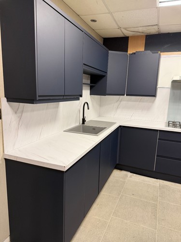 Brand new display - new,